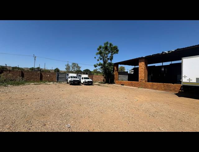3,640M² WAREHOUSE TO LET IN HERMANSTAD